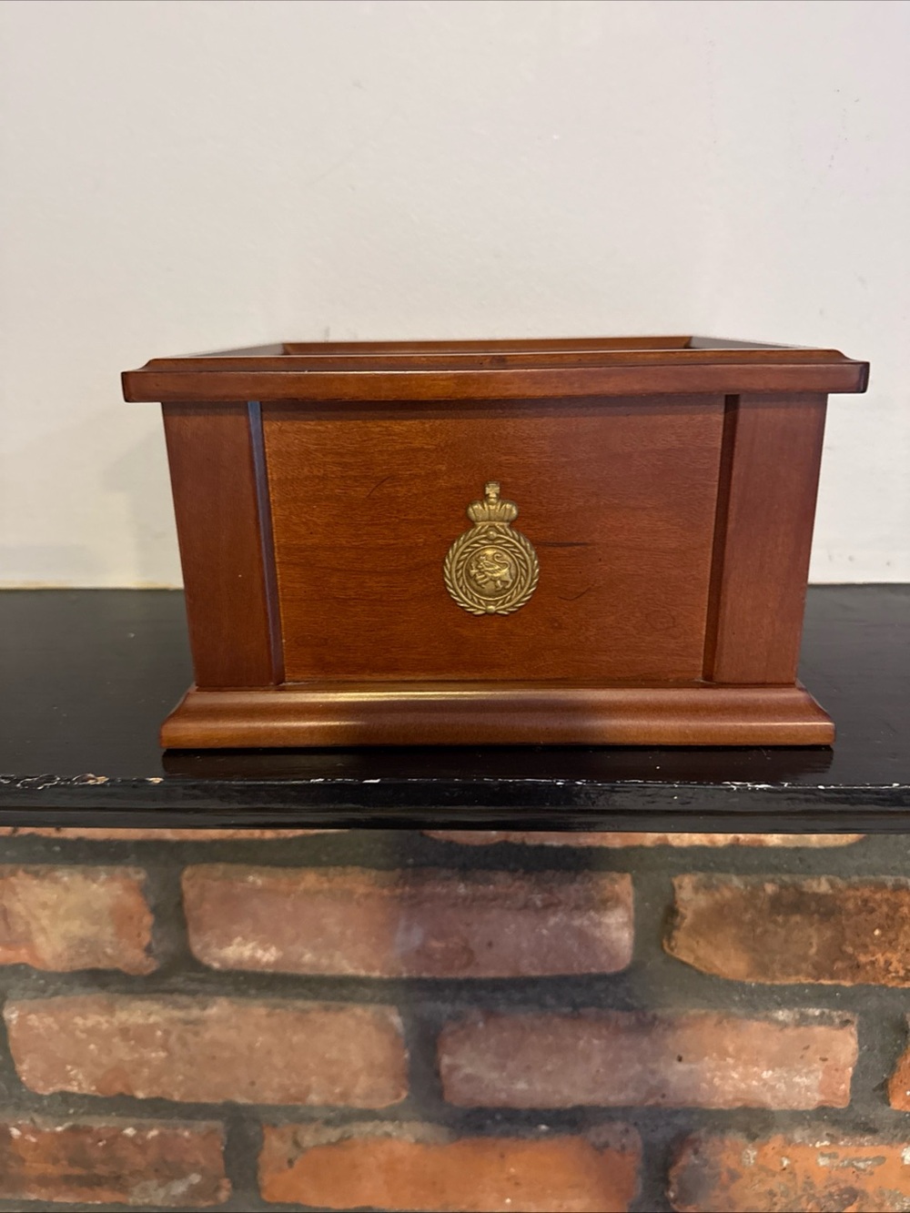 Bombay wood desk organizer